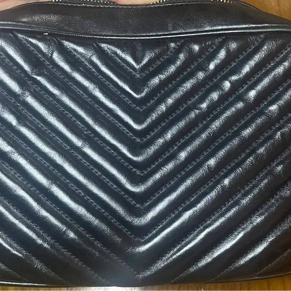 Yves Saint Laurent Black Quilted Crossbody Bag - Picture 3 of 10